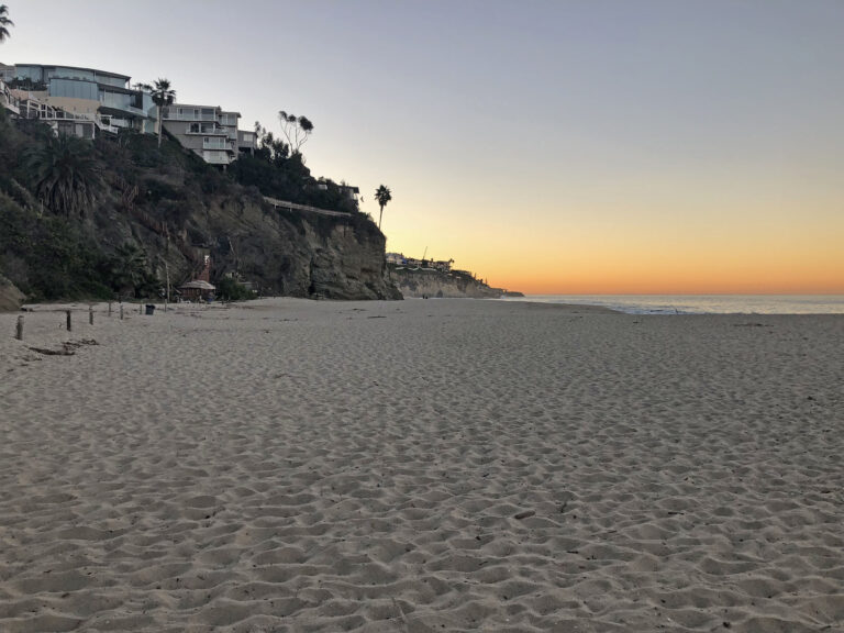 thousand steps beach facing south