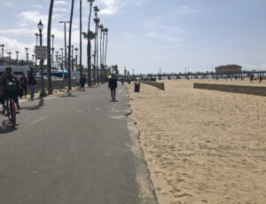 pedestrian path Huntington Beach