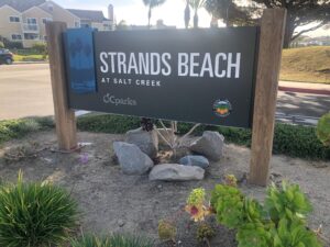 Strands Beach Sign