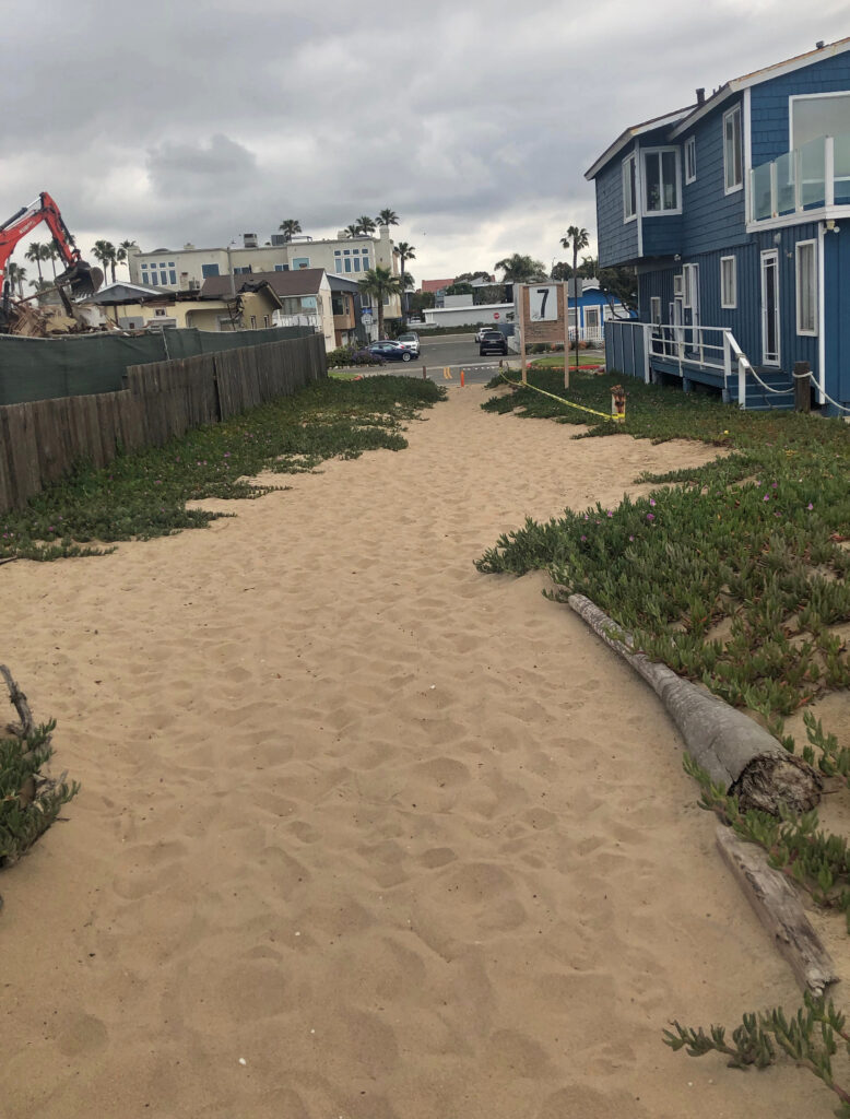 Sunset Beach Entrance