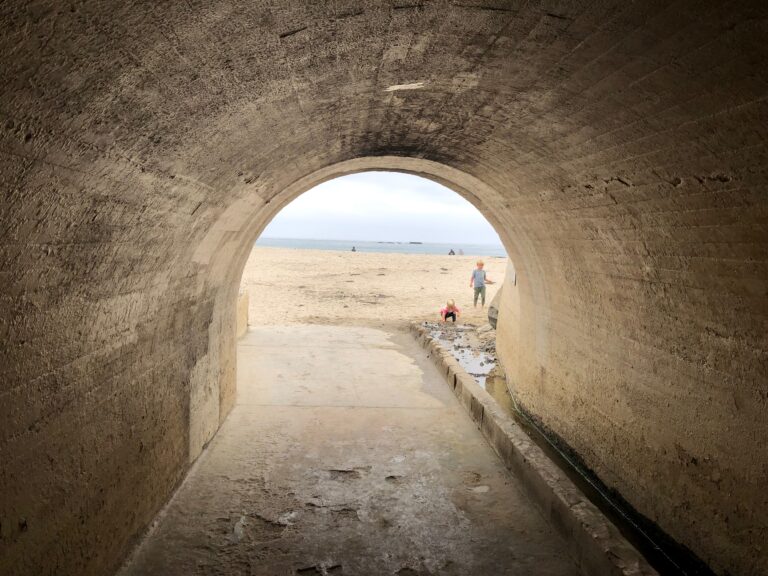 Riviera Beach Tunnel Entrance